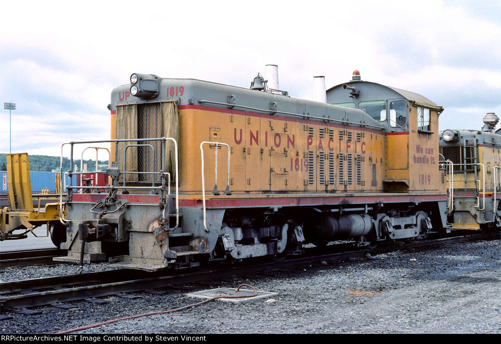 Union Pacific SW7 #1819